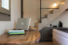Chora Kythnos Suites