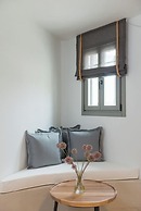 Chora Kythnos Suites