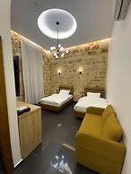 VillaRosa Luxury Boutique