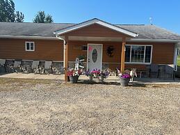 Lakeroad Lodge Motel & Charters