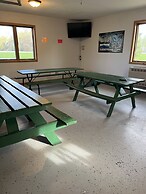 Lakeroad Lodge Motel & Charters