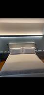 Calefati Gallery Luxury Apartment