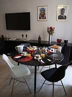 Calefati Gallery Luxury Apartment
