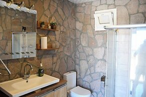 Assostik Otel