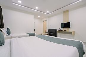 Hotel Saffron Groves