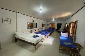 D & A Seaside Cottages