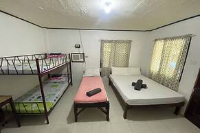 D & A Seaside Cottages