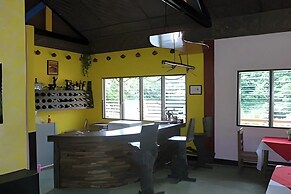 D & A Seaside Cottages