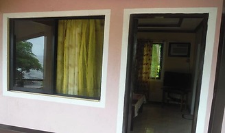 D & A Seaside Cottages