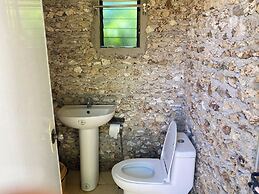 Rcm Ecolodge Inn