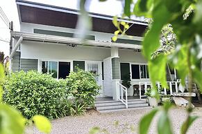 Bann Kam B&B