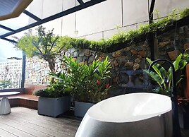 Champton Nha Trang