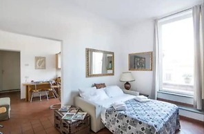 Modern Apt near Piazza di Spagna