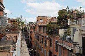 Modern Apt near Piazza di Spagna