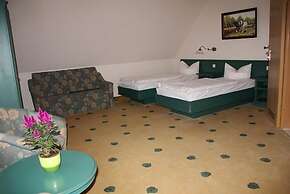 Müritz-Landhotel Grüner Baum