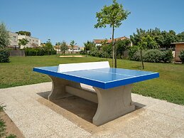 Charming Villa by Serignan Beach
