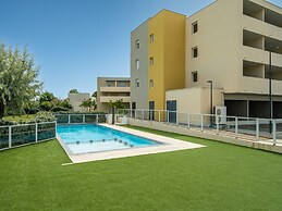 Charming Villa by Serignan Beach