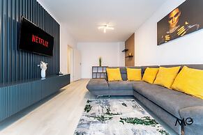 MoHost Properties