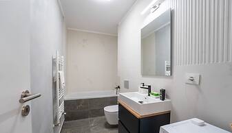 MoHost Properties