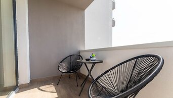 MoHost Properties