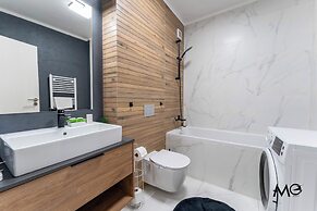 MoHost Properties
