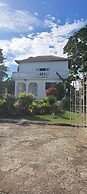 Montego Bay - Hillside Retreat