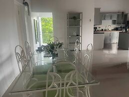 Montego Bay - Hillside Retreat