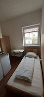 2-Rent Group Hostel Apartments EVE74