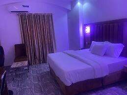 Correct Residence & Resort