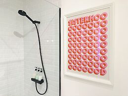 Pink Alta Apartment With Pool