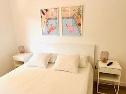 Pink Alta Apartment With Pool