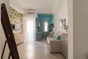 w Refined 1BR Steps From Milan s Cultural Core