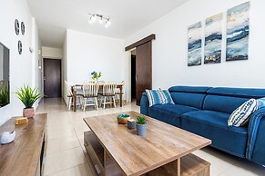 Apollo 2-Bedroom Apartment in Larnaca