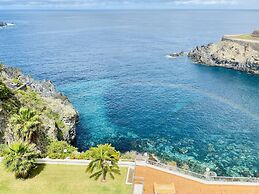 Blue Monis With Amazing Views