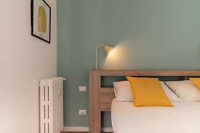 w Stylish 2BR Near Navigli City Landmarks