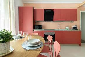 w Stylish 2BR Near Navigli City Landmarks