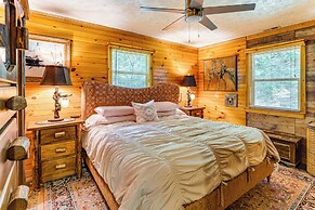 Screened Porch, Deck + Mtn Views: Andrews Retreat!