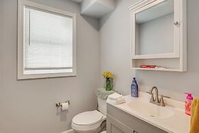 2 Mi to Dtwn Attleboro: Pet-friendly Apt!