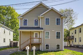 2 Mi to Dtwn Attleboro: Pet-friendly Apt!