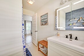 Pool, Lake Views, Dock & More: Mt Vernon Getaway