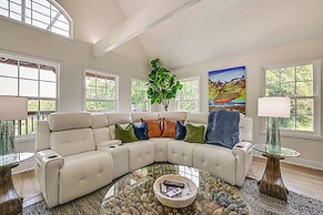 Pool, Lake Views, Dock & More: Mt Vernon Getaway