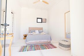 Villa Rhea Elia Beach