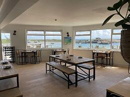 Scarinish Beach Hotel