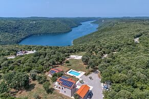 Finca Tanja Lim Bay Hideaway