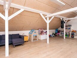 4 Star Holiday Home in Henne
