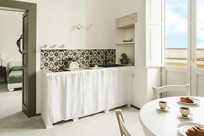 La Canonica Suites