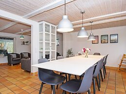4 Star Holiday Home in Henne