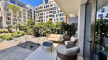 Qumi Porto Suites