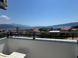 Apartments Janda Bijela