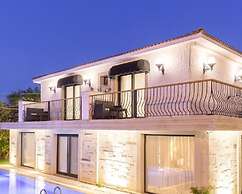 Zenaty Hotels Çeşme